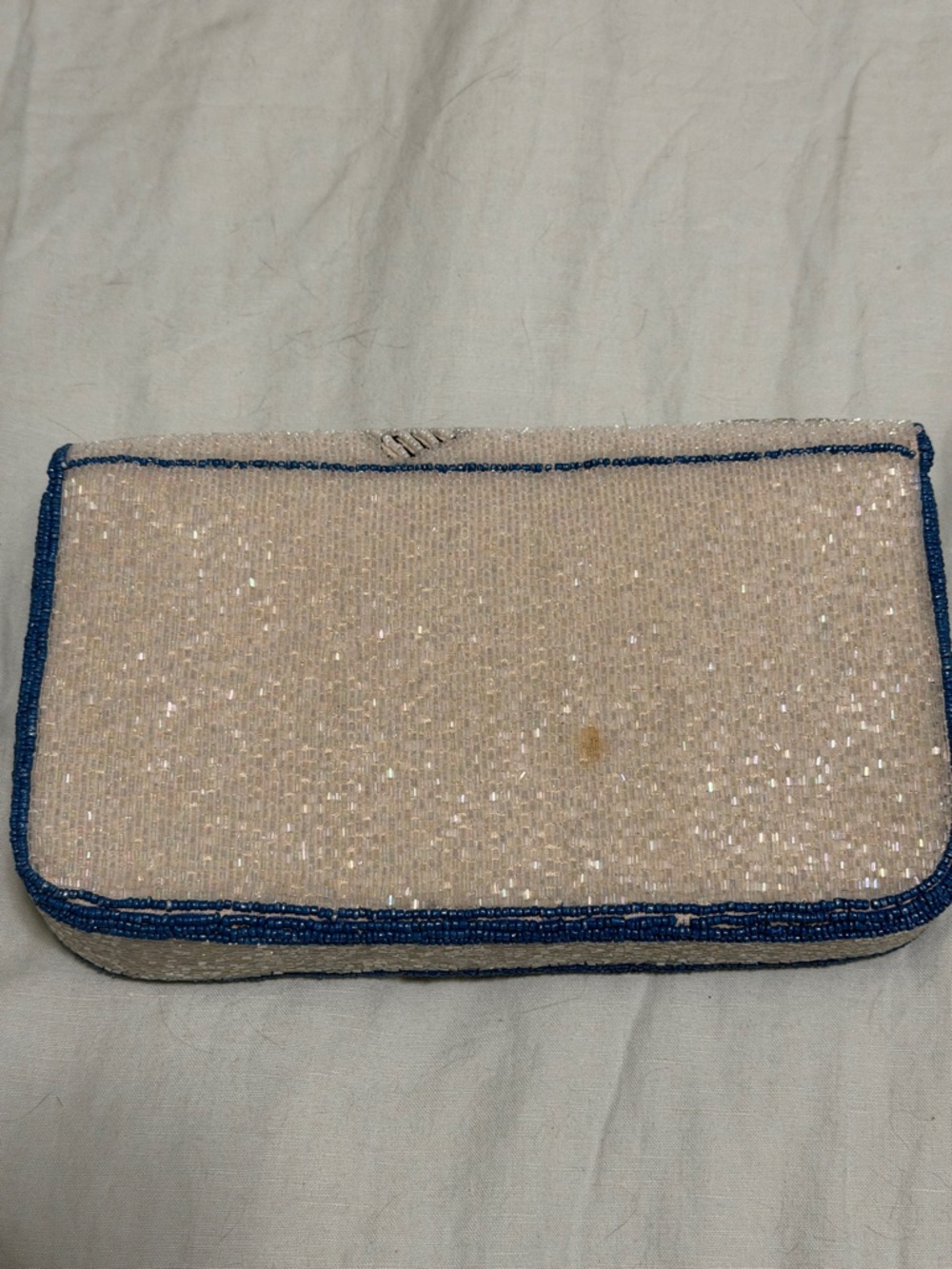 Beaded Bag - Shell Pattern - Picture 2 of 3